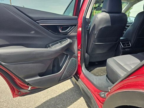 Used 2020 Subaru Outback Limited AWD/4WD image 23