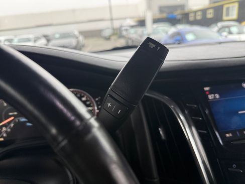 Used 2015 Cadillac Escalade ESV Premium image 17