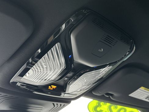 Used 2023 BMW X3 xDrive30i w/ M Sport Package image 21