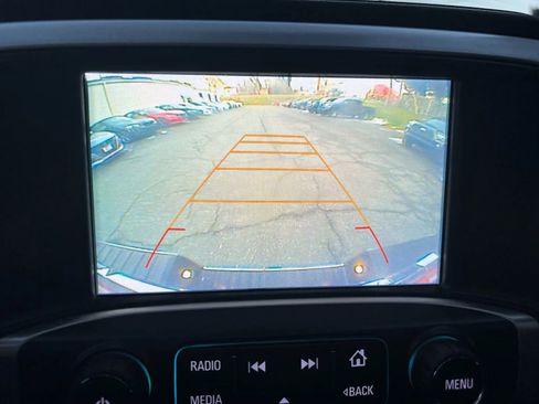 Used 2017 GMC Sierra 1500 SLT image 16