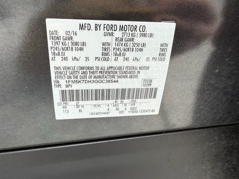 Used 2016 Ford Explorer XLT w/ Equipment Group 202A image 6