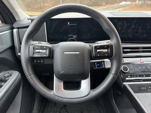 Certified 2025 Hyundai Santa Fe SEL image 12