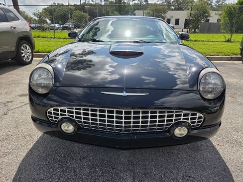 Used 2004 Ford Thunderbird RWD image 2