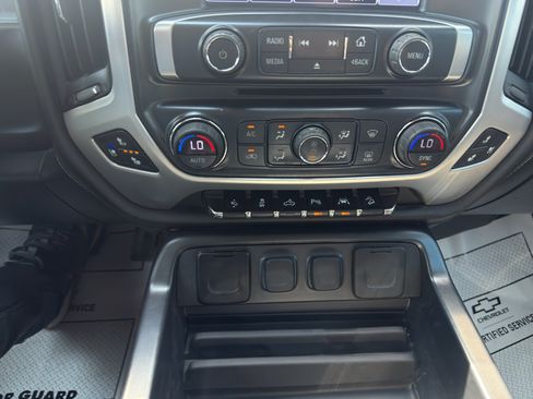 Used 2018 GMC Sierra 1500 SLT AWD/4WD image 20