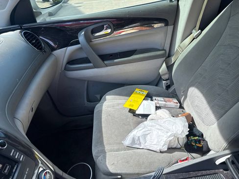 Used 2016 Buick Enclave Convenience FWD image 14