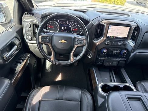 Used 2021 Chevrolet Silverado 1500 High Country AWD/4WD image 12