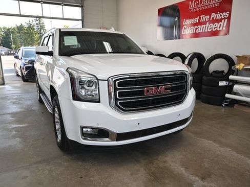 Used 2020 GMC Yukon SLT AWD/4WD image 3