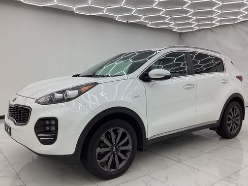 Used 2018 Kia Sportage EX w/ EX Sport Appearance Package AWD/4WD image 6