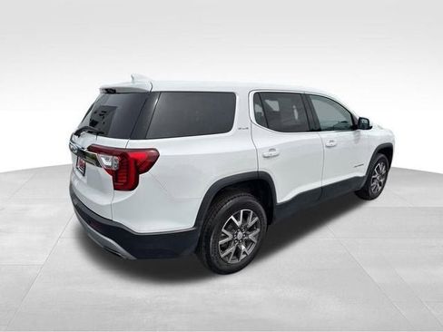Used 2023 GMC Acadia SLE FWD image 4