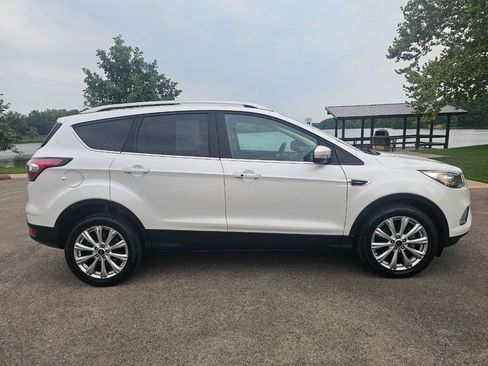 Used 2017 Ford Escape Titanium w/ Equipment Group 301A AWD/4WD image 3