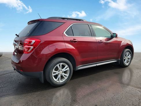 Used 2017 Chevrolet Equinox LT w/ Convenience Package FWD image 4