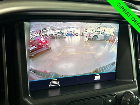 Used 2021 Chevrolet Colorado LT w/ LT Convenience Package RWD image 18