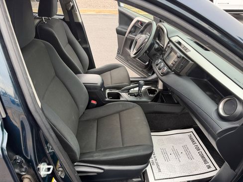 Used 2018 Toyota RAV4 LE w/ All Weather Liner Package image 19