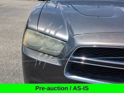 Used 2014 Dodge Charger SE w/ Sport Appearance Group RWD image 11