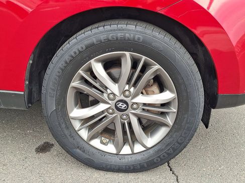 Used 2014 Hyundai Tucson SE image 8