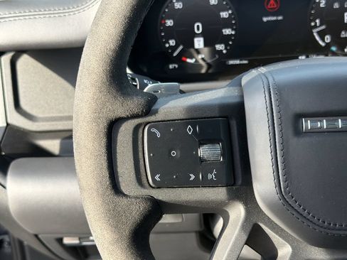 Used 2023 Land Rover Defender 110 Carpathian Edition AWD/4WD image 22