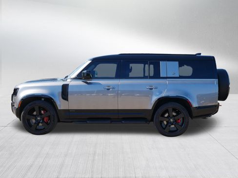 Used 2024 Land Rover Defender 130 X image 8