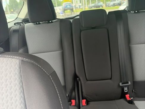 Used 2017 Ford Escape SE AWD/4WD image 11
