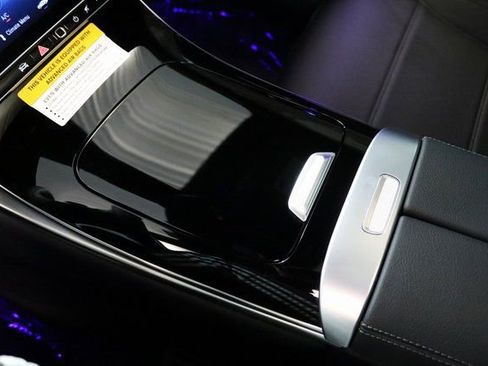 Certified 2025 Mercedes-Benz GLC 300 4MATIC image 27