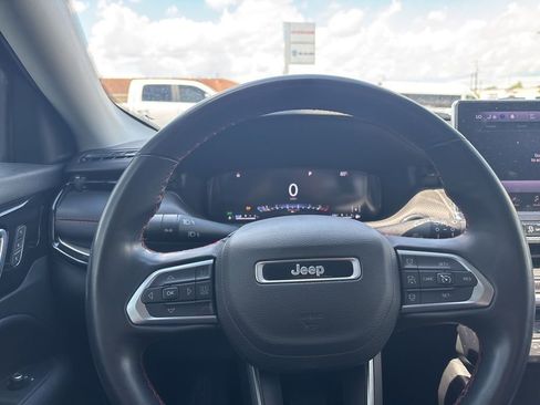 Used 2022 Jeep Compass Trailhawk w/ Trailhawk Elite Group image 17