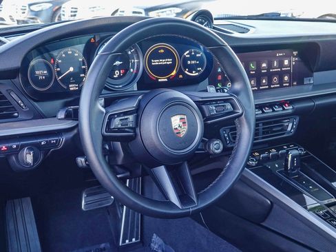 Used 2024 Porsche 911 Carrera image 15