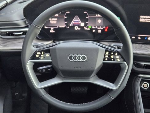 New 2025 Audi Q5 Premium image 14