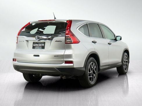 Used 2016 Honda CR-V SE image 5