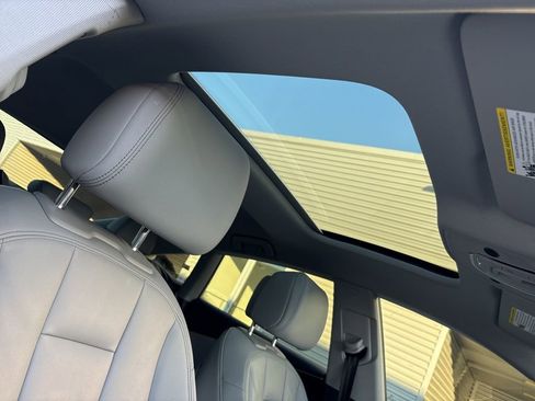 Used 2022 Audi A5 2.0T Premium w/ Convenience Package image 18