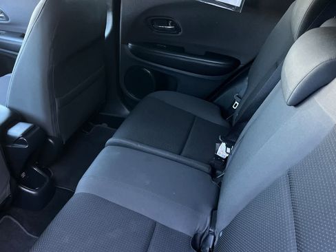 Used 2020 Honda HR-V Sport image 5