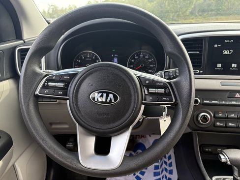 Used 2021 Kia Sportage LX image 31