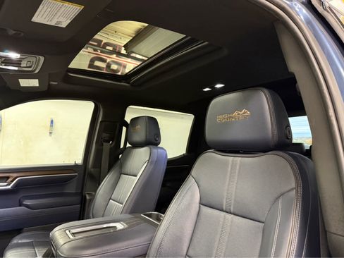 Used 2022 Chevrolet Silverado 1500 High Country w/ LPO, Dark Essentials Package image 12