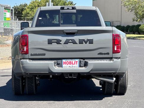 New 2026 RAM 3500 Laramie AWD/4WD image 4
