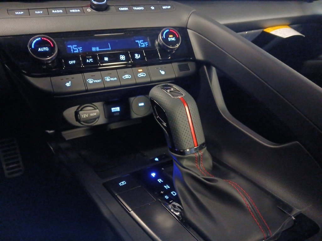 New 2026 Hyundai Elantra N Line FWD image 20