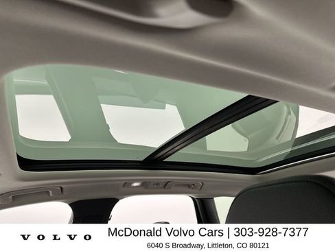 Certified 2025 Volvo XC60 B5 Plus AWD/4WD image 22