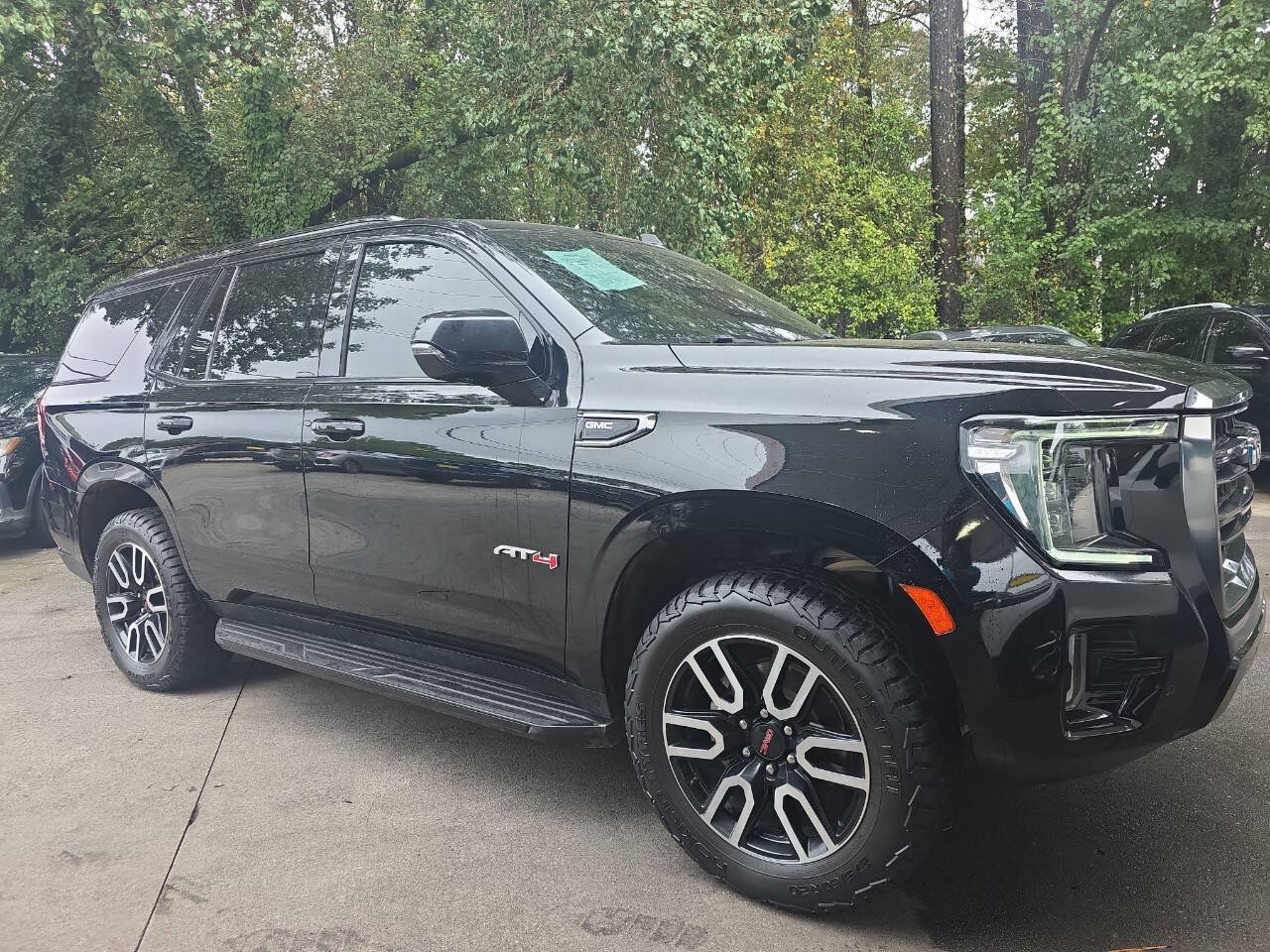 Used 2021 GMC Yukon AT4 AWD/4WD image 4