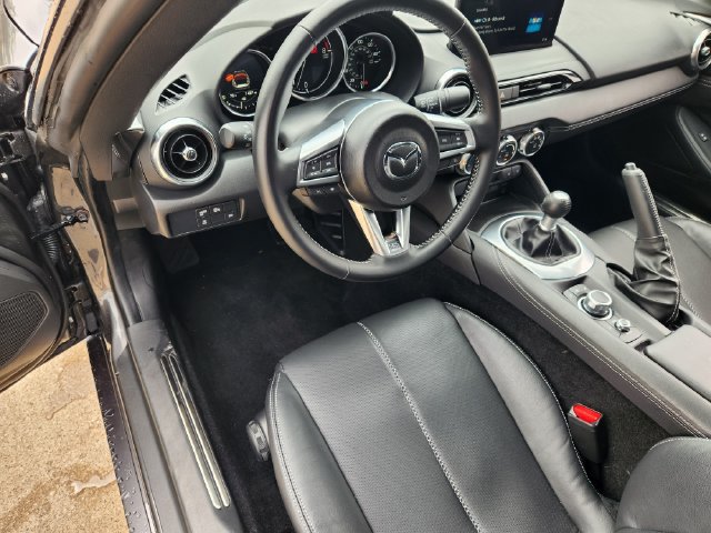 Used 2025 MAZDA MX-5 Miata Grand Touring RWD image 27