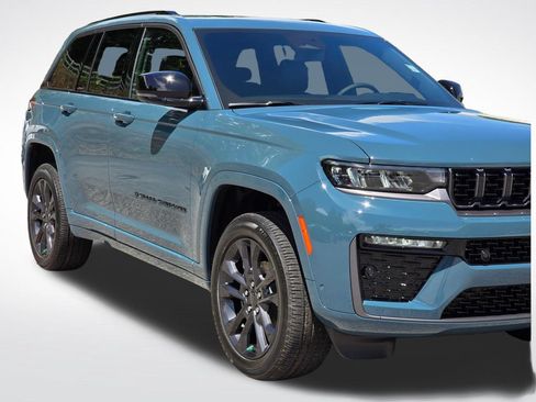 New 2026 Jeep Grand Cherokee Limited AWD/4WD image 39
