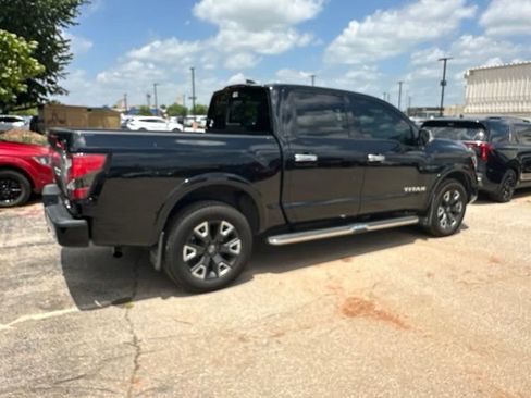 Used 2023 Nissan Titan Platinum Reserve w/ Moonroof Package AWD/4WD image 19