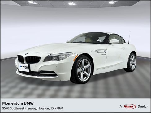 Used 2014 BMW Z4 sDrive28i image 1