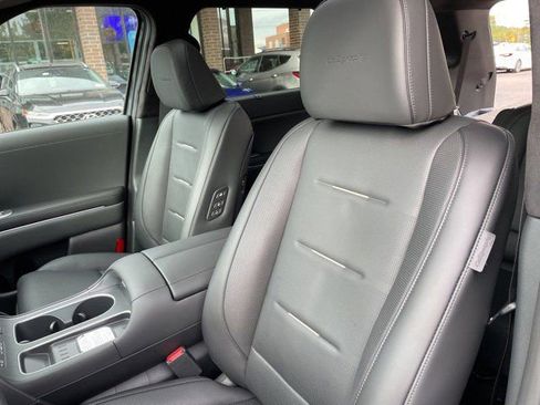 New 2026 Hyundai Palisade Calligraphy image 9