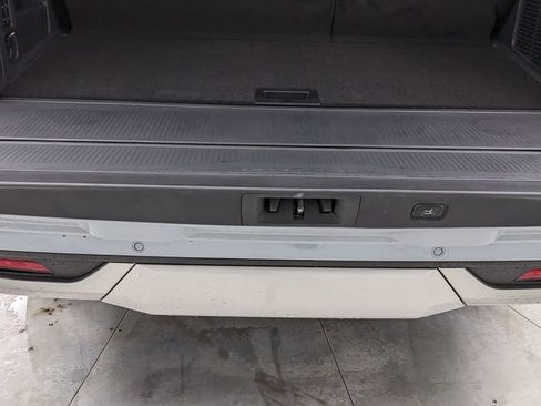 New 2025 Ford Expedition Platinum image 7