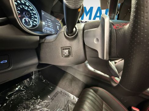 Used 2025 Genesis G70 3.3T Advanced image 24