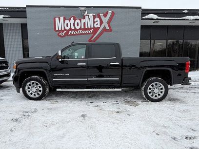 Used 2018 GMC Sierra 2500 Denali w/ Duramax Plus Package