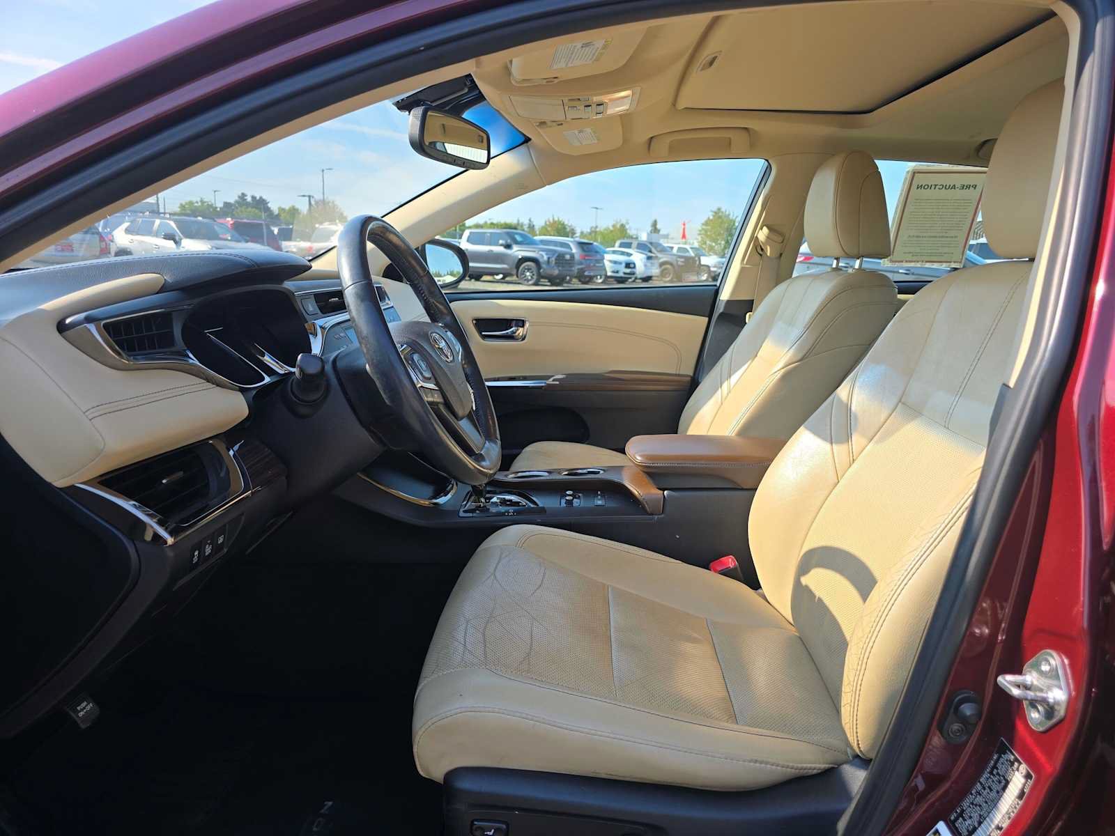 Used 2014 Toyota Avalon Limited FWD image 23