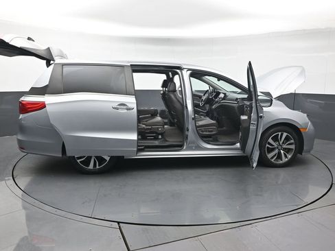 Certified 2023 Honda Odyssey Touring image 58