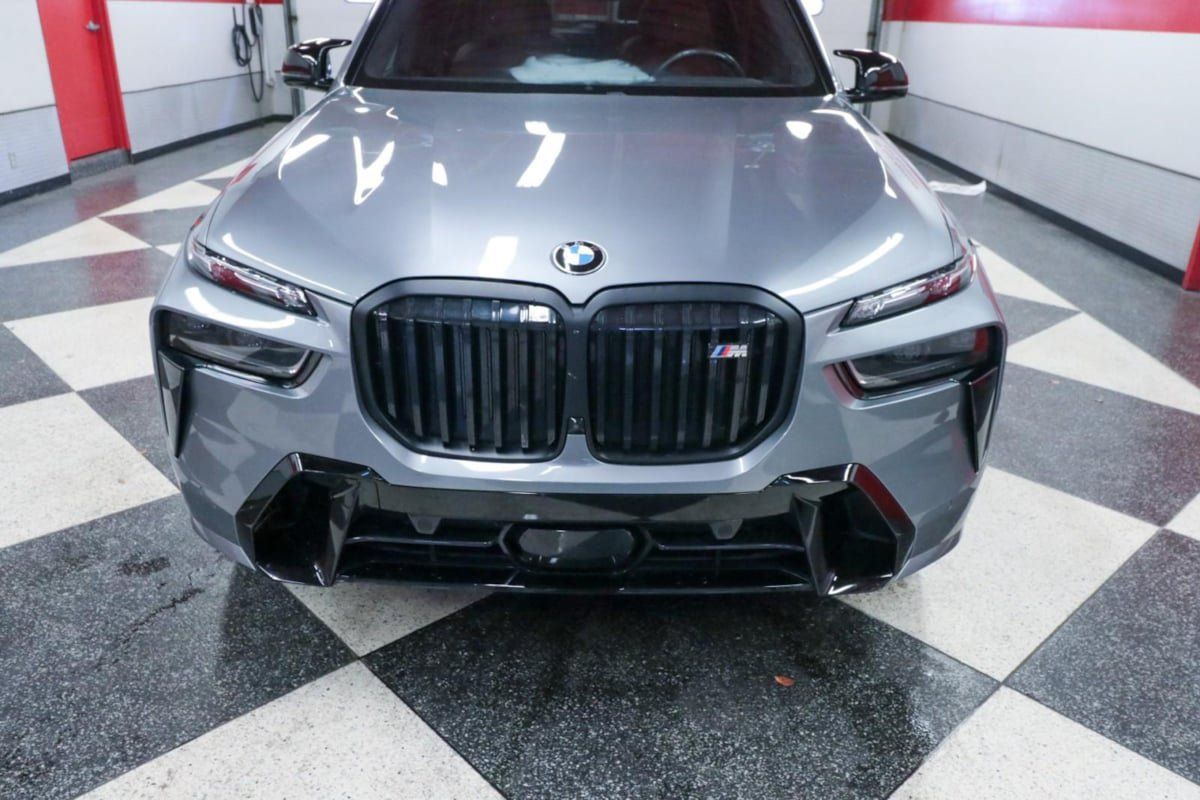 Used 2024 BMW X7 M60i w/ Executive Package AWD/4WD image 4