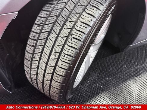 Used 2013 BMW 528i Sedan RWD image 35