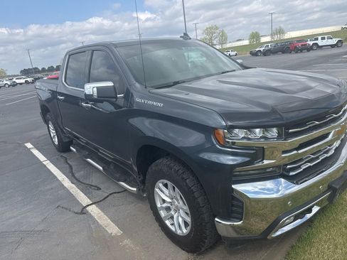 Used 2019 Chevrolet Silverado 1500 LTZ w/ LTZ Plus Package image 6