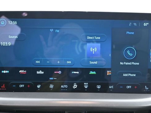 Certified 2025 Ford Escape SE w/ Class II Trailer Tow Package image 16