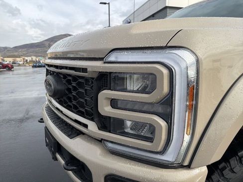 New 2026 Ford F250 Lariat w/ Black Appearance Package AWD/4WD image 37